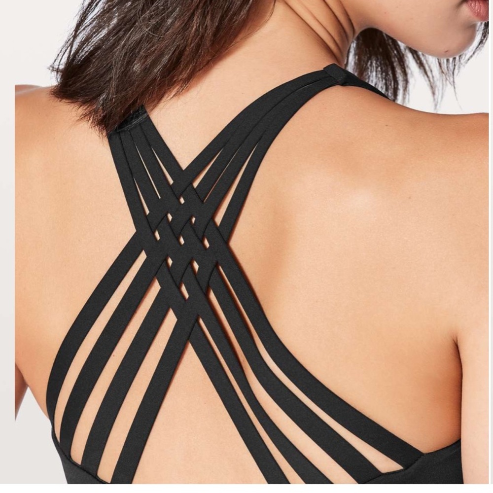 Lululemon Free To Be Moved Bra
Black